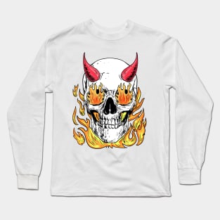 Horned-Skull in flames Long Sleeve T-Shirt
